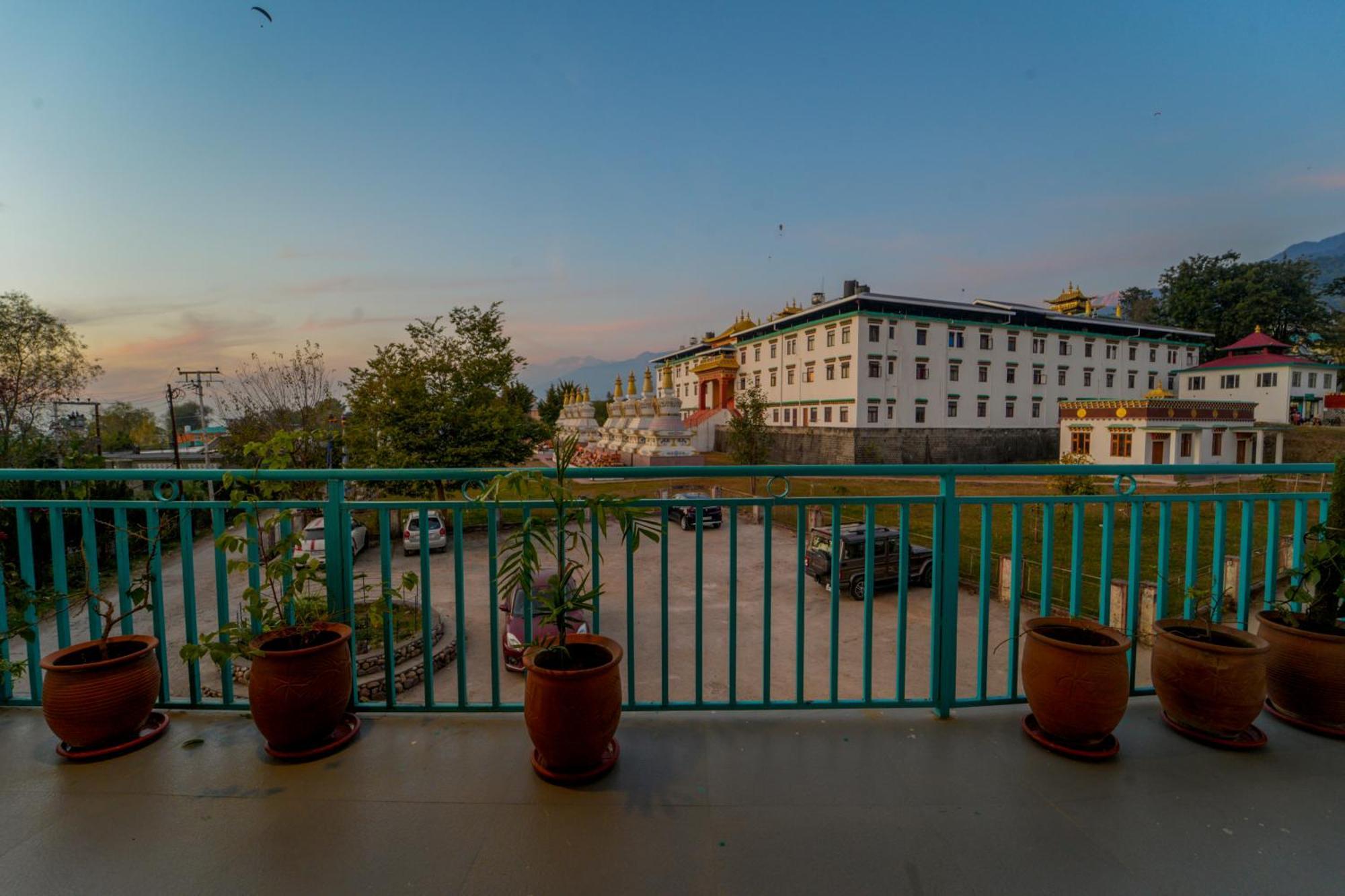 Chokling Arthouse - The Treasure Of Himalayas Hotel Bīr Buitenkant foto