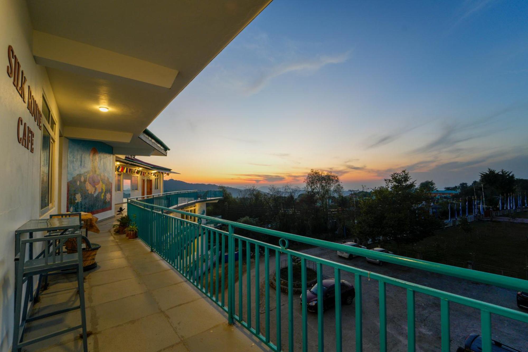 Chokling Arthouse - The Treasure Of Himalayas Hotel Bīr Buitenkant foto